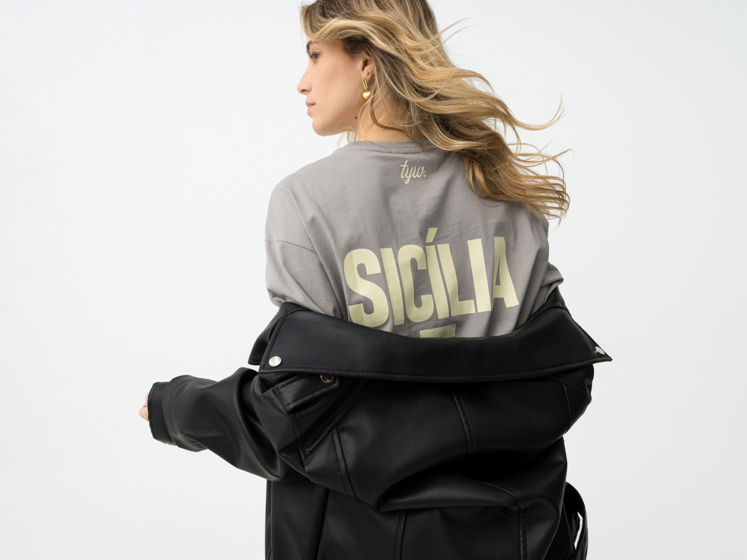 T-shirt Relaxed Cinza